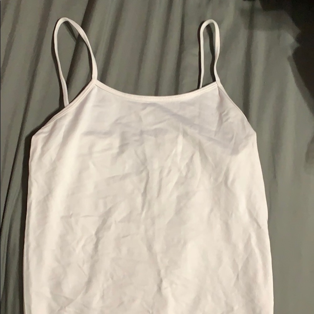 Mmmmmm white spaghetti strap top
